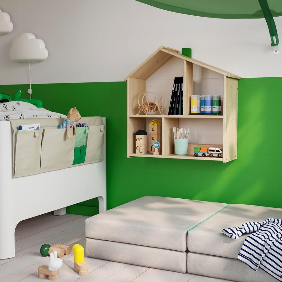 Oak & Aura's Children's Book Display