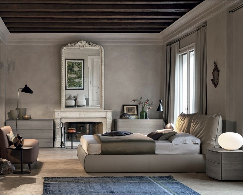 Oak & Aura's Super Kingsize Bed With Mattress